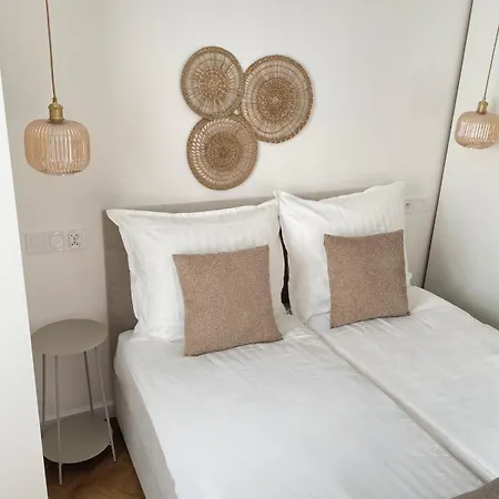 Апартаменты 